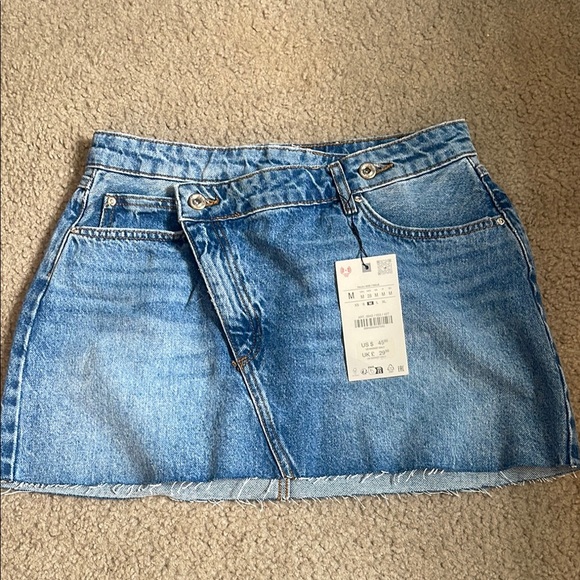 Zara Dresses & Skirts - Zara Blue and Gold Wrap Mini Skirt Casual